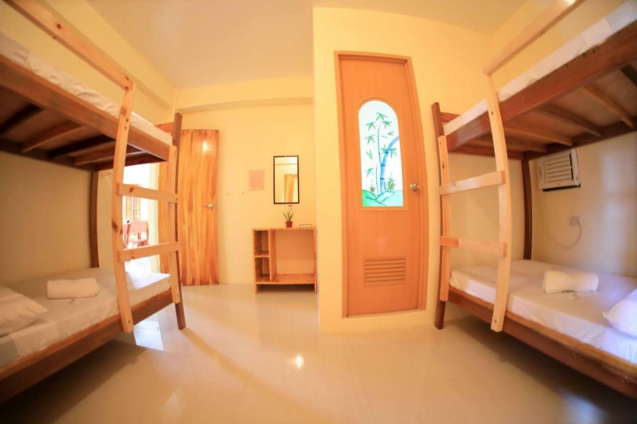 Baletin Hometel Basco Luaran gambar